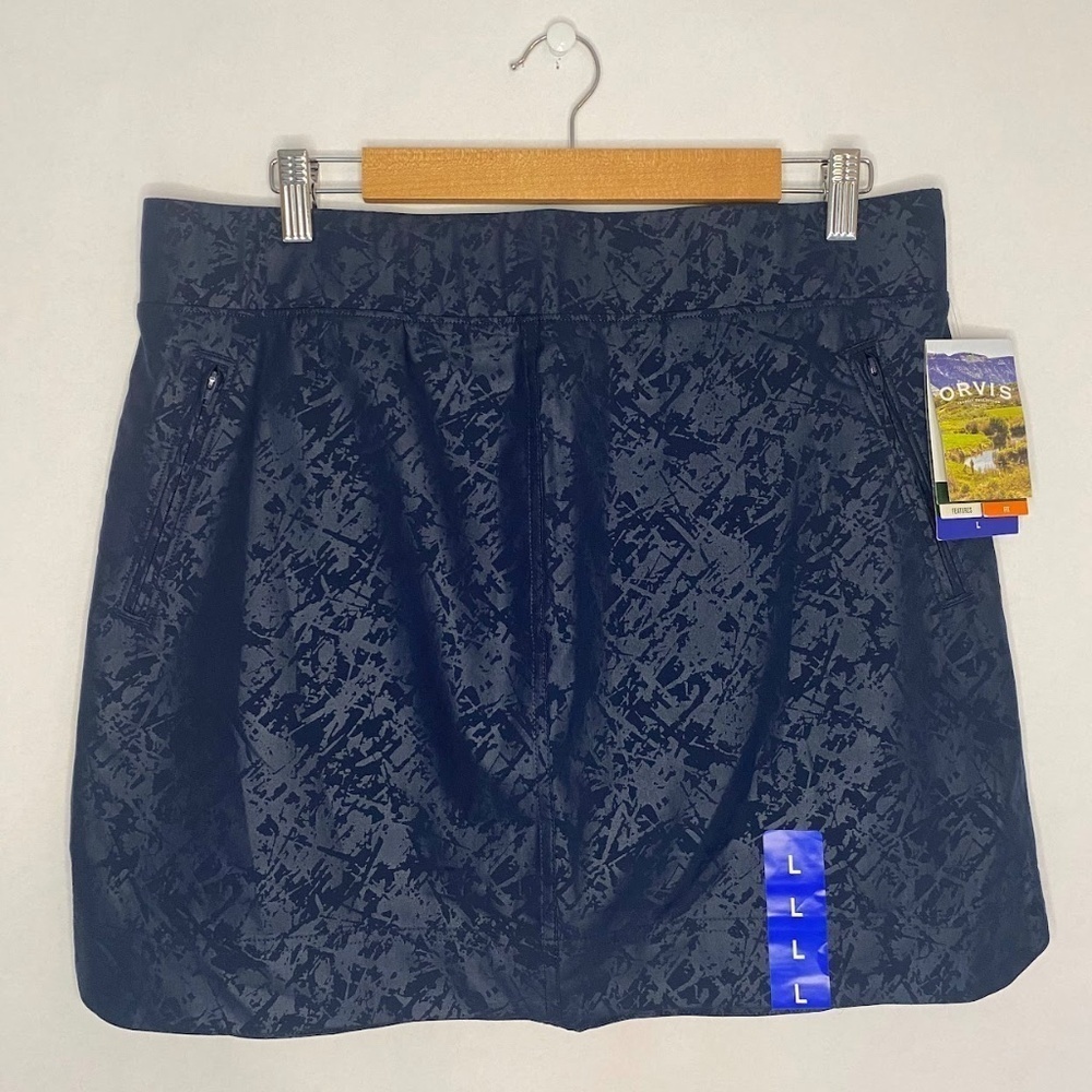 NWT Orvis Navy Blue Travel Skort Shattered Glass Embossed Print Large NEW